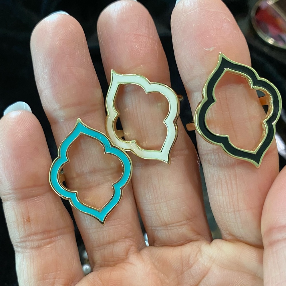 Set of 3 damask shape rings size 7